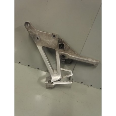 Support repose pied arrière gauche Honda 750 VFR