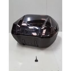 P1078561-Top case Smart top box Honda 45 litres Honda X-ADV-Honda X-ADV-okazmoto.fr