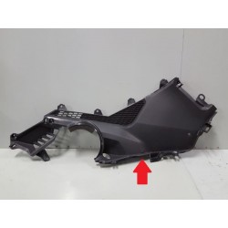 P1082673-Carénage supérieur marche pied droit Honda Forza 750 2023-Honda Forza 750 2021-okazmoto.fr