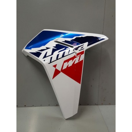 P1083396-Flanc avant gauche Honda 1100 Africa Twin 2024-Honda 1000 et 1100 Africa Twin -okazmoto.fr