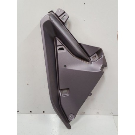 P1061241-carénage flanc droit honda forza 125 2019-Honda Forza 125 / 300 2018 - 2020-okazmoto.fr