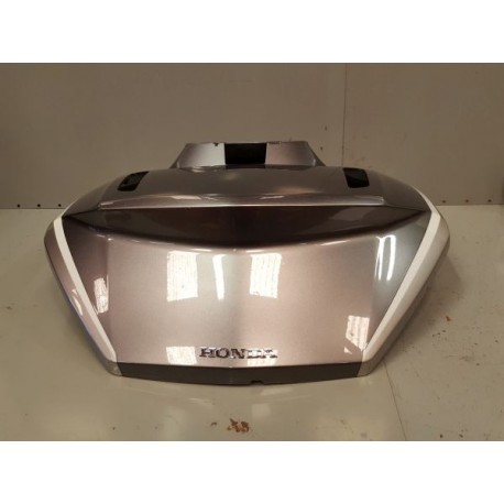 P1084511-Couvercle coffre supérieur Honda 1800 Goldwing 2023-Honda 1800 Goldwing 2018 -okazmoto.fr