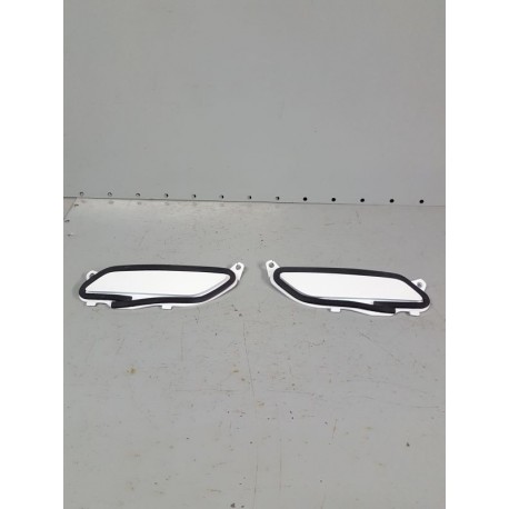 P1074796-Obturateurs couvercle coffre supérieur Honda 1800 Goldwing 2022-Honda 1800 Goldwing 2018 -okazmoto.fr
