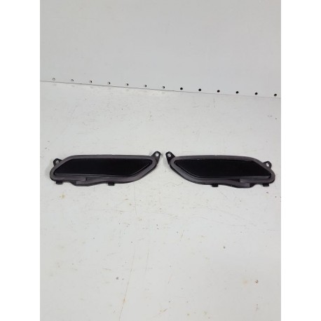 P1074808-Obturateurs couvercle coffre supérieur Honda 1800 Goldwing 2022-Honda 1800 Goldwing 2018 -okazmoto.fr