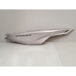 P1069747-flanc arrière droit Honda 125 Forza 2021-Honda Forza 125 / 350 2021 - 2024-okazmoto.fr
