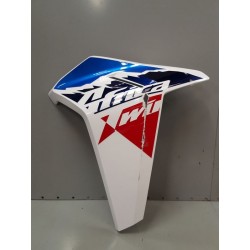 P1085634-Flanc avant gauche Honda 1100 Africa Twin 2024-Honda 1000 et 1100 Africa Twin -okazmoto.fr