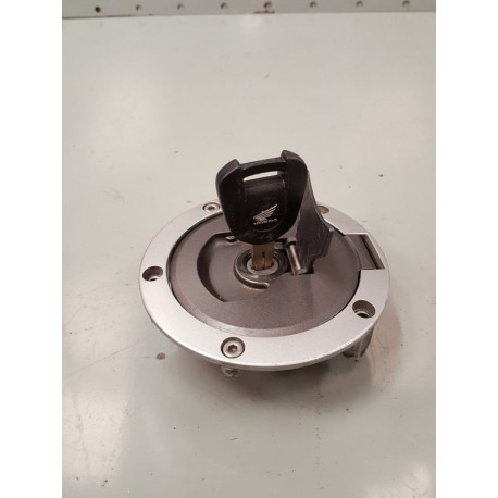 P1085275-Bouchon réservoir essence Honda 1100 Africa Twin 2022-Honda 1000 et 1100 Africa Twin -okazmoto.fr