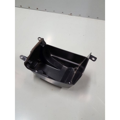 P1080154-coffre boîte à gant arrière droit Honda 1800 Goldwing 2014-Honda 1800 Goldwing -okazmoto.fr