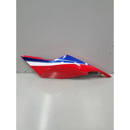 P1085780-Coque arrière gauche Honda CBR 1000 RR 2022-coque arrière-okazmoto.fr