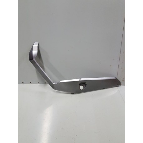 P1083617-sabot gauche Honda X-ADV 2022-Honda X-ADV-okazmoto.fr