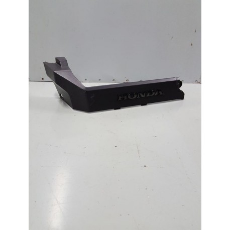 P1088470-Cache moteur droit Honda 1800 Goldwing 2018-Honda 1800 Goldwing 2018 -okazmoto.fr