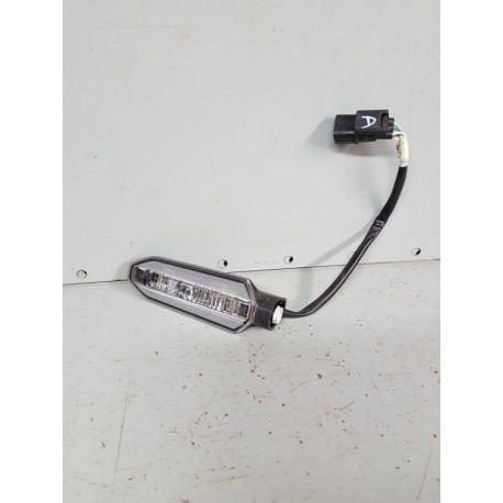P1075296-Clignotant avant droit Honda 125 Forza 2020-Honda Forza 125 / 300 2018 - 2020-okazmoto.fr
