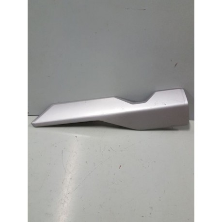 P1089979-Couvercle protection pot échappement Honda ADV 350 2024-Honda X-ADV-okazmoto.fr