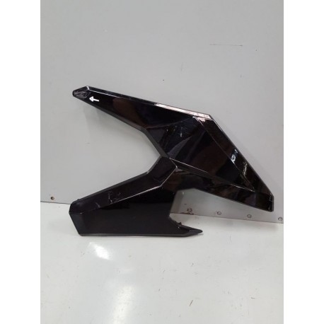 P1086203-Carénage arrière gauche Honda ADV 350 2024-Honda X-ADV-okazmoto.fr