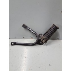 P1090691-Support repose pied arrière gauche Yamaha DT 50 R 1999-support repose pied-okazmoto.fr