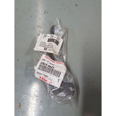 P1091566-Patte fixation droite garde boue Kawasaki ER6 2006 à 2008-er6-okazmoto.fr
