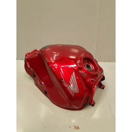 P1086841-réservoir essence Honda CB 650 R 2023-réservoir essence-okazmoto.fr