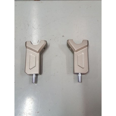 P1091777-Pontets guidon Yamaha MT09 Tracer 2017-MT09 Tracer-okazmoto.fr