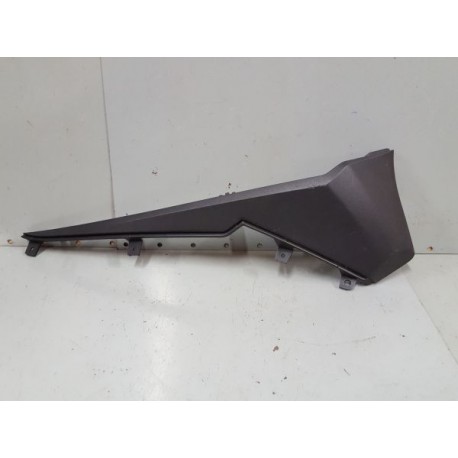 P1070021-Sabot droit Honda 300 forza 2019-Honda Forza 125 / 300 2018 - 2020-okazmoto.fr