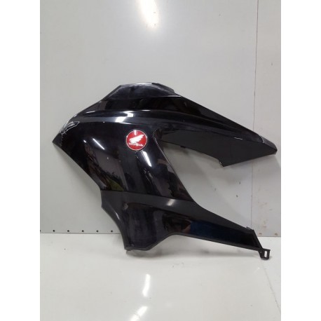 P1079479-Flanc avant gauche Honda 1800 Goldwing 2018-Honda 1800 Goldwing 2018 -okazmoto.fr