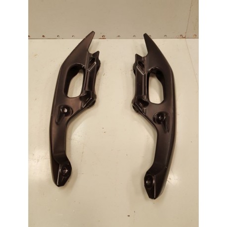 P1092299-Paire Poignée passager Honda Forza 125 350 2021-Honda Forza 125 / 300 2018 - 2020-okazmoto.fr