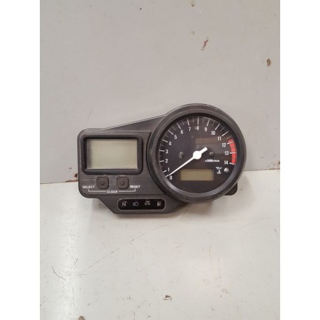 P1092448-Compteur Yamaha R1 1998 – 1999-compteur tableau de bord-okazmoto.fr